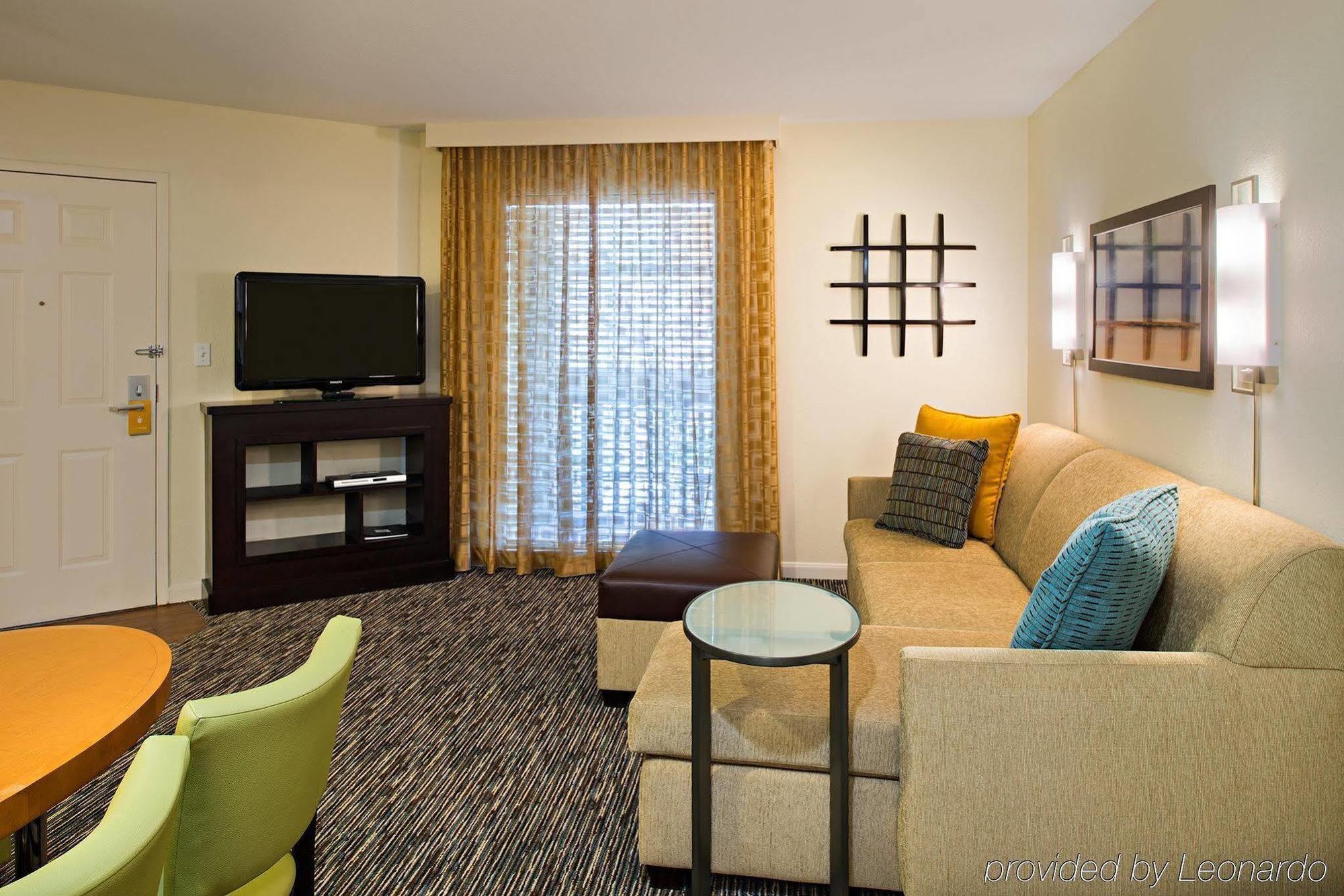 Hyatt House Гейтерсберг Номер фото